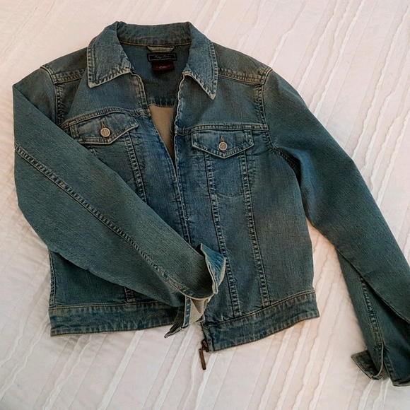 Zippered denim jacket - Picture 1 of 2